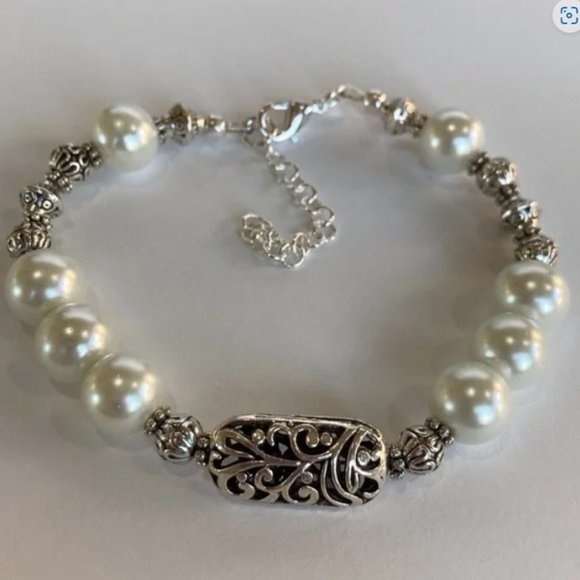 Meet your Posher, Leslie - Picture 7 of 17